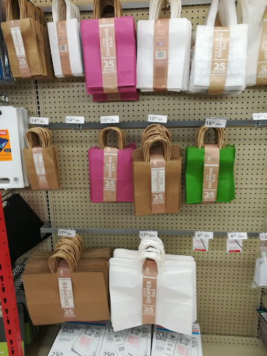 Office Supply Store «Staples», reviews and photos, 500 E Hamilton Ave, Campbell, CA 95008, USA