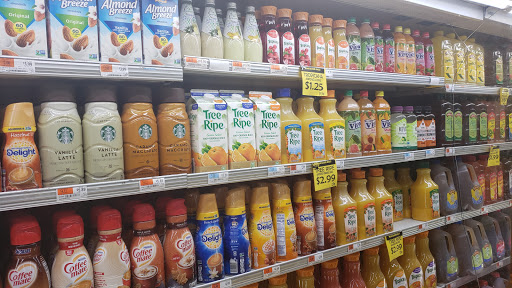 Supermarket «Easton Food Market & Restaurant», reviews and photos, 250 Line St, Easton, PA 18042, USA