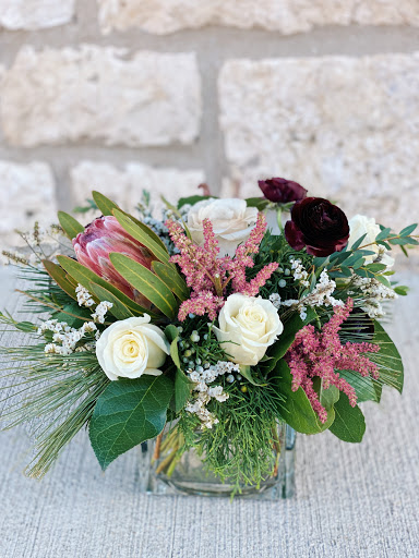 Florist «Bloomtastic Florist», reviews and photos, 2136 Arlington Ave, Columbus, OH 43221, USA