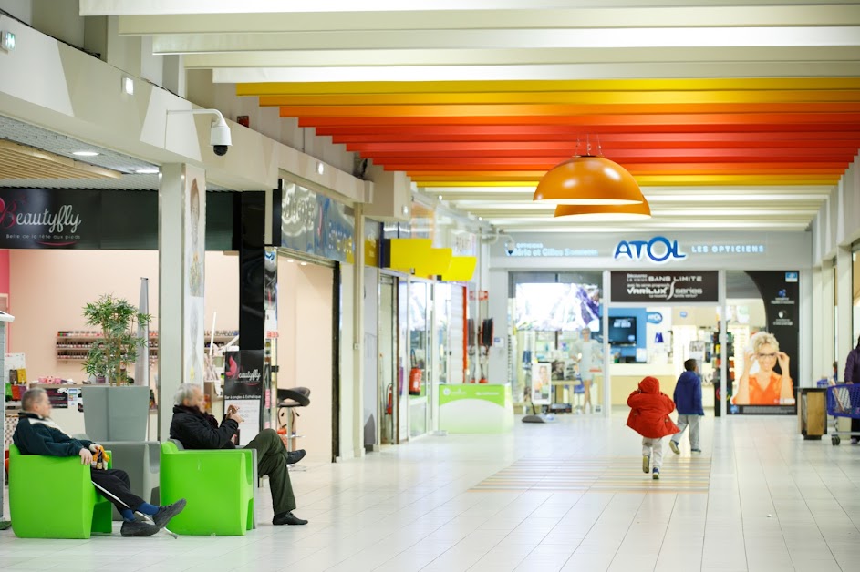Centre Commercial Carrefour Uzès à Uzès (Gard 30)