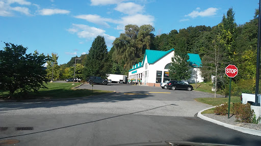 Auto Parts Store «Advance Auto Parts», reviews and photos, 40 NY-22, Pawling, NY 12564, USA