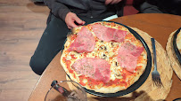 Pizza du Restaurant Chez P Le Corse à Cogolin - n°6
