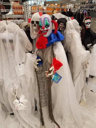 Clothing Store «Ross Dress for Less», reviews and photos, 133 Plaza Dr, Vallejo, CA 94591, USA