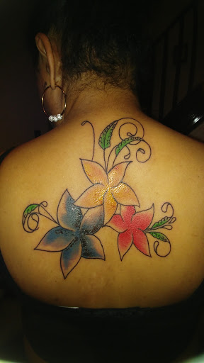 Tattoo Shop «X Treme Tattoo & Piercing», reviews and photos, 4026 Colorado Ave, Village of Sheffield, OH 44054, USA