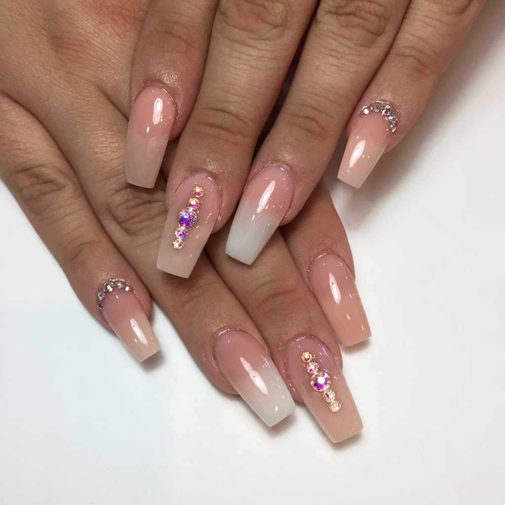 White Diamond Nails And Spa 90650