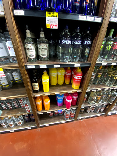 Wine Store «Seaholm Wines & Liquors», reviews and photos, 134 Wall St, Huntington, NY 11743, USA