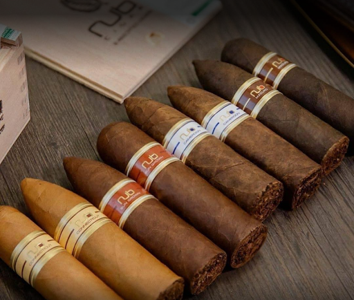 Tobacco Shop «Tobacco 4 Less 3», reviews and photos, 237 Battlefield Blvd S, Chesapeake, VA 23322, USA