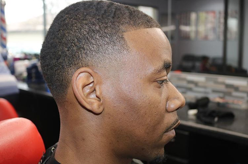Barber Shop «PLATINUM Trendz Barbershop», reviews and photos, 2932 Hilltop Mall Rd, Richmond, CA 94806, USA