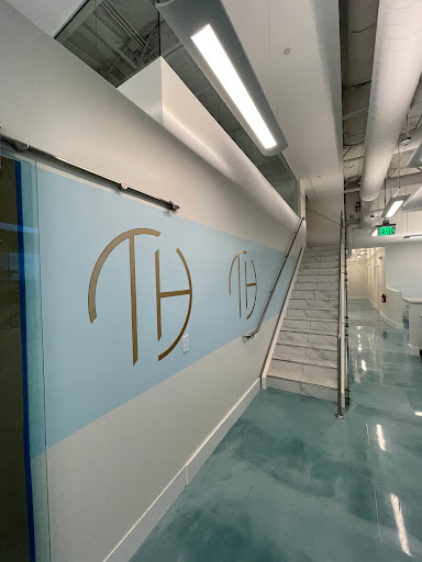 Beauty Salon «The Hills Salon & Spa», reviews and photos, 8912 E Pinnacle Peak Rd # 4, Scottsdale, AZ 85255, USA