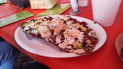 Tlayudas Oaxaqueñas 