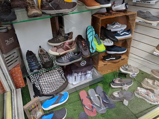 Reviews of Mr Shoes in Norwich - Shoe store