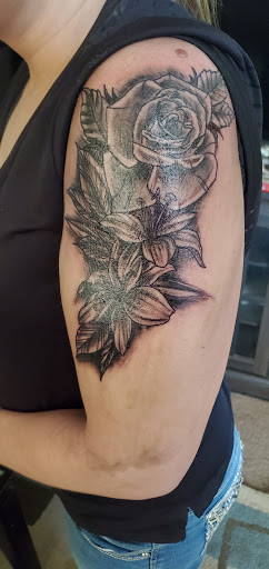 Explore name tattoo ideas for couples, creative tattoo ideas in Muncie, available at Obscura Tattoo shop and Oddity Collective