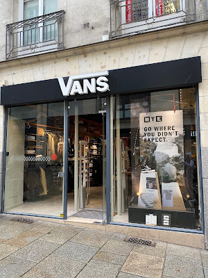 Vans à Nantes