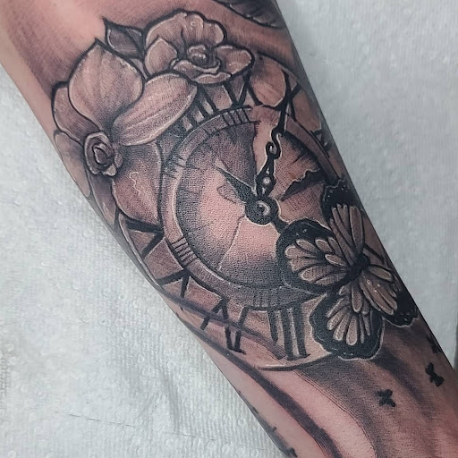 Explore pittsburgh steelers tattoo ideas, creative tattoo ideas in Spencer, available at Ink Envy Tattoo And Body Piercing