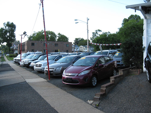 Car Dealer «Car & Van World», reviews and photos, 577 Chester Pike, Prospect Park, PA 19076, USA