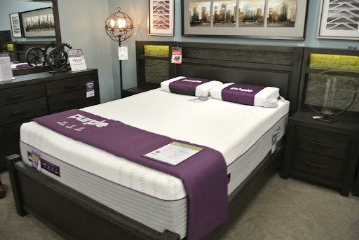 Furniture Store «Raymour & Flanigan Furniture and Mattress Store», reviews and photos, 275 Glen Cove Rd, Carle Place, NY 11514, USA