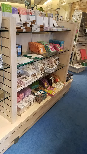 Department Store «Von Maur», reviews and photos, 1530 Polaris Pkwy, Columbus, OH 43240, USA