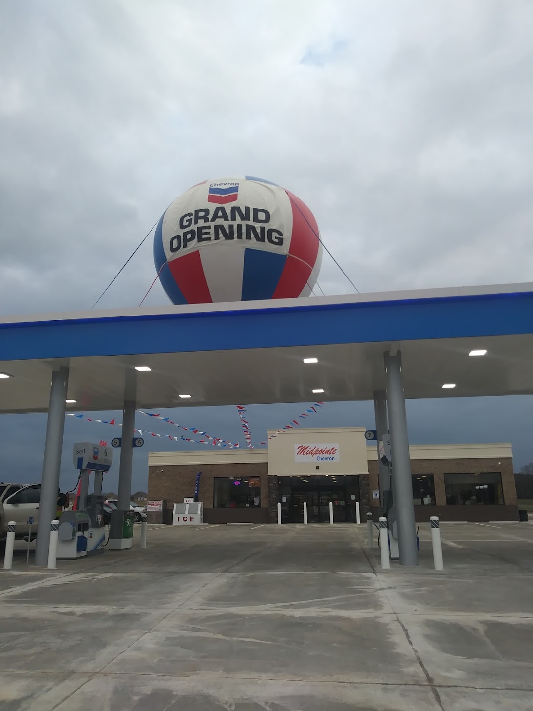 MidPointe Chevron