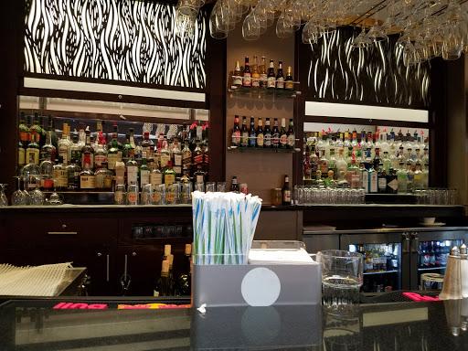 Hotel «Embassy Suites by Hilton Boston/Waltham», reviews and photos, 550 Winter St, Waltham, MA 02451, USA