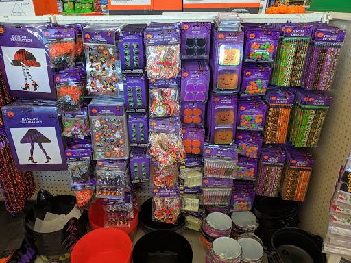 Dollar Store «Dollar Tree», reviews and photos, 1360 Park Manor Blvd, Pittsburgh, PA 15205, USA