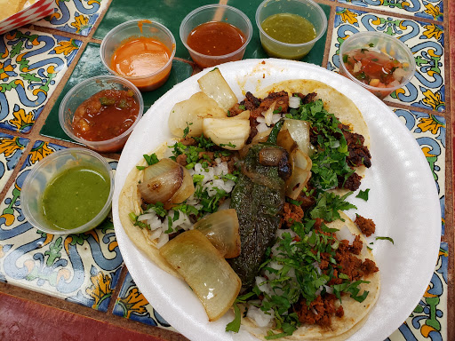 Grocery Store «Super Mercado Mexico», reviews and photos, 970 SE Oak St, Hillsboro, OR 97123, USA