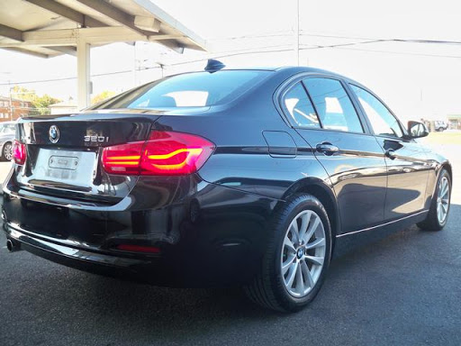 Used Car Dealer «Village Car Store», reviews and photos, 1390 Courtright Rd, Columbus, OH 43227, USA