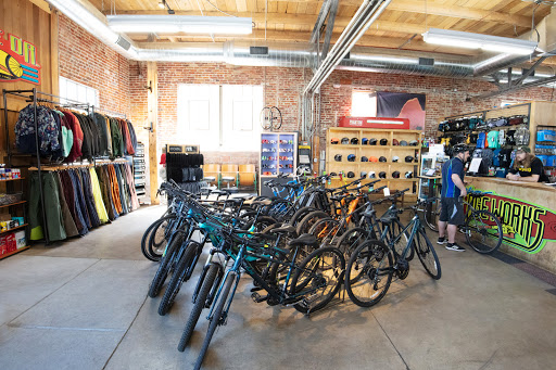 Ski Shop «evo Denver Store», reviews and photos, 860 Broadway, Denver, CO 80203, USA