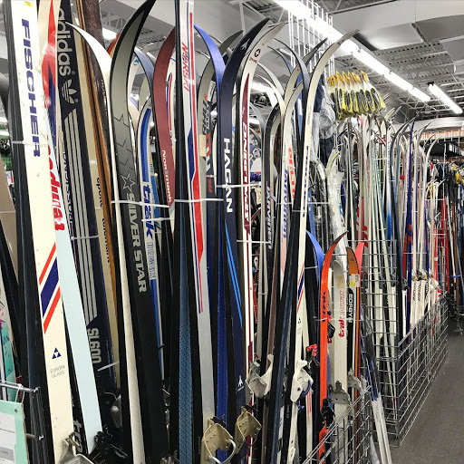 Sporting Goods Store «Play It Again Sports», reviews and photos, 2575 Fairview Ave N, Roseville, MN 55113, USA