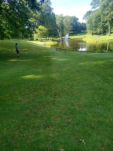 Golf Course «Indian Lake Hills Golf Course», reviews and photos, 55321 Brush Lake Rd, Eau Claire, MI 49111, USA
