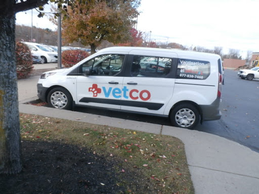 Pet Supply Store «Petco Animal Supplies», reviews and photos, 1065 Kennedy Rd, Windsor, CT 06095, USA