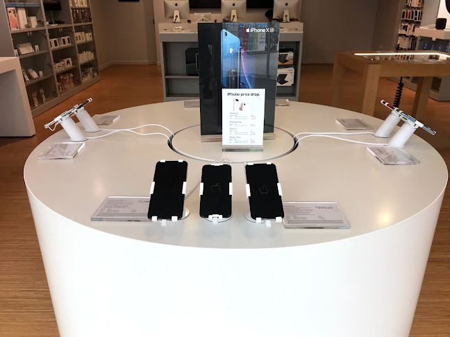 Comments and reviews of KRCS Apple Store Hull