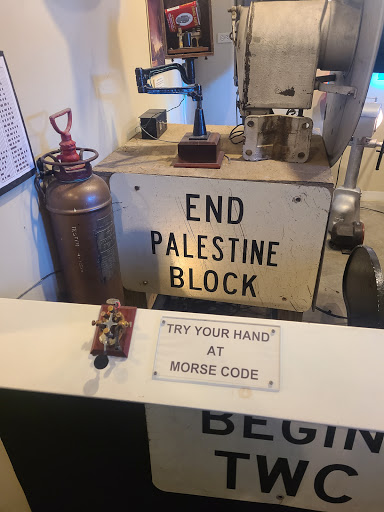 Rail Museum «Memphis Railroad & Trolley Museum», reviews and photos, 545 S Main St #121, Memphis, TN 38101, USA