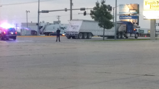 Grocery Store «Family Fresh Market», reviews and photos, 3920 2nd Ave, Kearney, NE 68847, USA