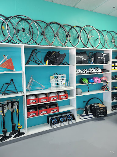 Used Bicycle Shop «Astro Cycles», reviews and photos, 6304 Congress St, New Port Richey, FL 34653, USA