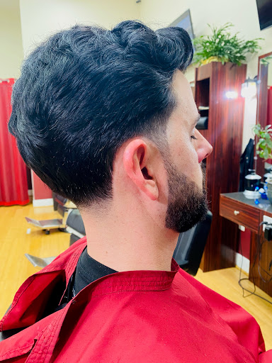 Barber Shop «TL Barbershop», reviews and photos, 1800 Wilson Blvd Unit 130, Arlington, VA 22201, USA