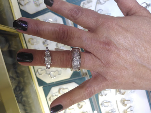 Jeweler «MJ Diamonds», reviews and photos, 18900 Michigan Ave, Dearborn, MI 48126, USA