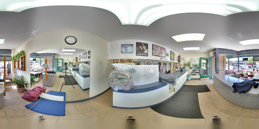 Dry Cleaner «Ruby Cleaners», reviews and photos, 6636 W Roosevelt Rd # 2, Oak Park, IL 60304, USA