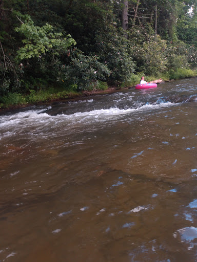 Water Park «Helen Tubing & Helen Water Park», reviews and photos, 222 Edelweiss Strasse, Helen, GA 30545, USA