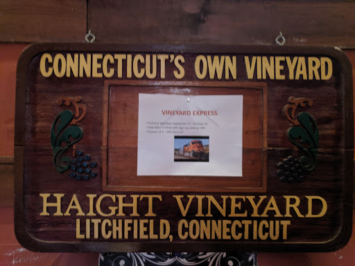 Vineyard «Haight Vineyard», reviews and photos, 29 Chestnut Hill Rd, Litchfield, CT 06759, USA