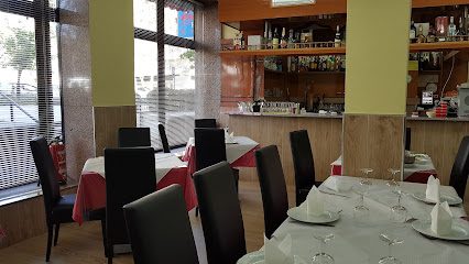 Restaurante Chino Nuevo Hong Kong - P.º de Carmelitas, 69, 37002 Salamanca, Spain