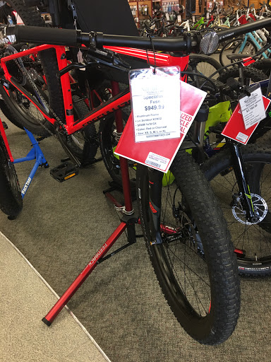 Exercise Equipment Store «Northtowne Cycling and Fitness», reviews and photos, 1150 Blairs Ferry Rd NE, Cedar Rapids, IA 52402, USA