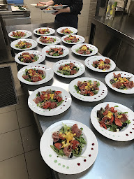 Photo n°12 de Hollywood Paris à Le Bignon-du-Maine ()