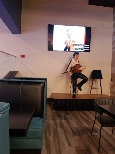 Movie Theater «Cobb Theatre of Grove 16», reviews and photos, 6333 Wesley Grove Blvd, Wesley Chapel, FL 33544, USA