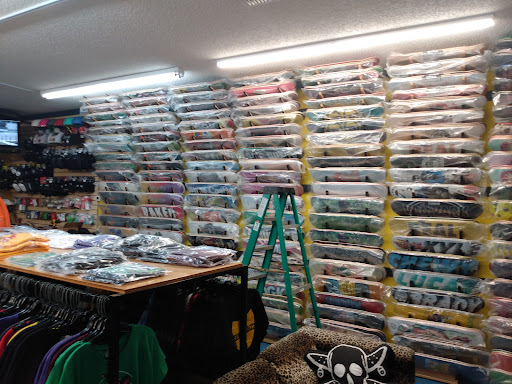 Skate Shop «Westside Skateshop», reviews and photos, 39332 US-19, Tarpon Springs, FL 34689, USA