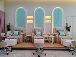 Happy Nail & Spa