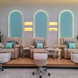 Happy Nail & Spa