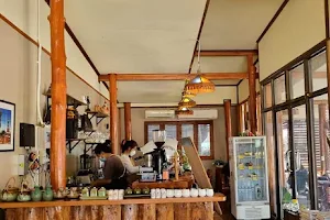 Cafe De Lao image