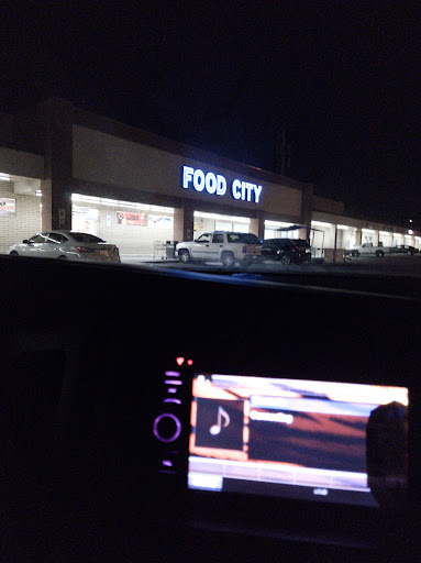 Grocery Store «Food City», reviews and photos, 12321 NW Grand Ave, El Mirage, AZ 85335, USA