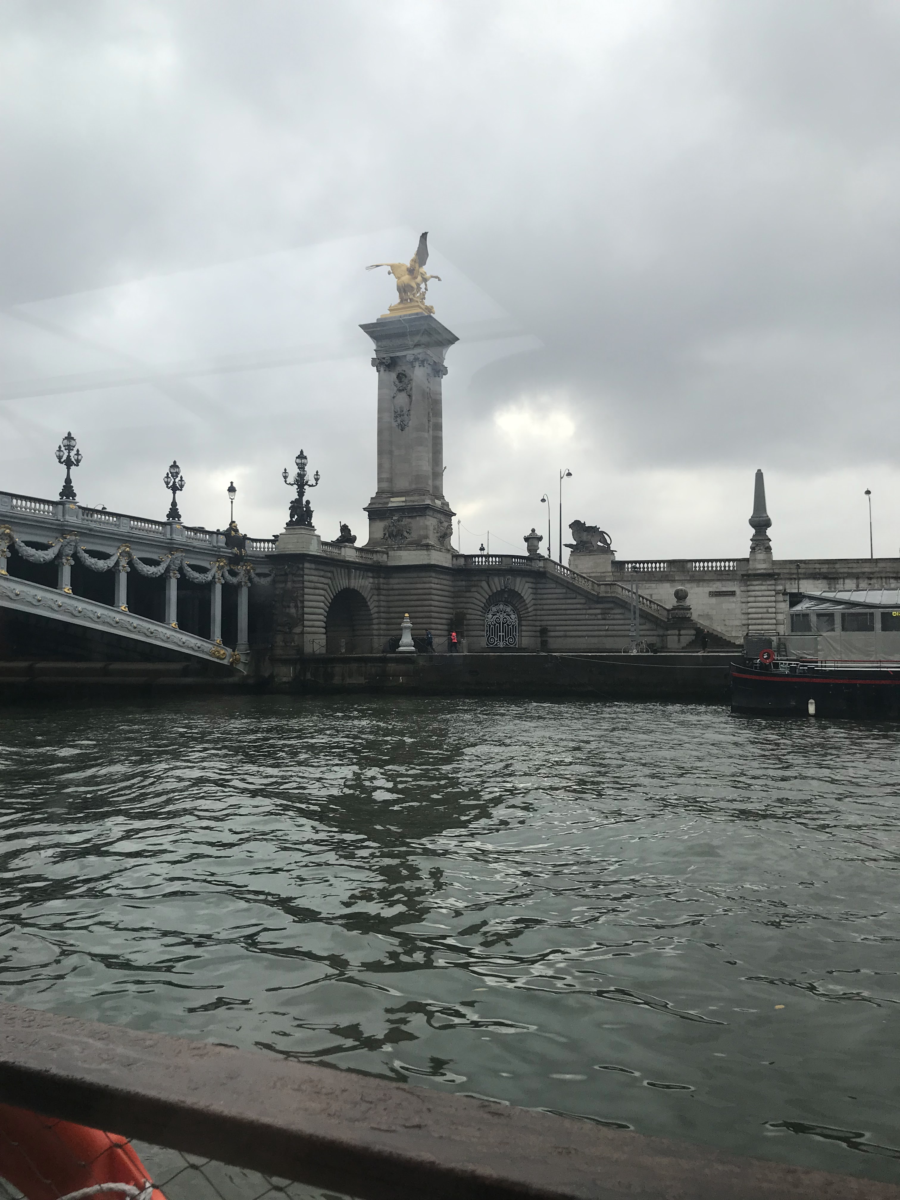 Photo n° 6 de l'avis de Patrick.e fait le 06/12/2019 à 00:35