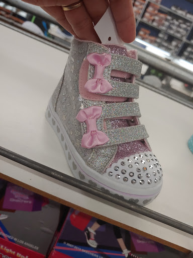 Shoe Store «SKECHERS Factory Outlet», reviews and photos, 711 W 2nd St, San Bernardino, CA 92410, USA